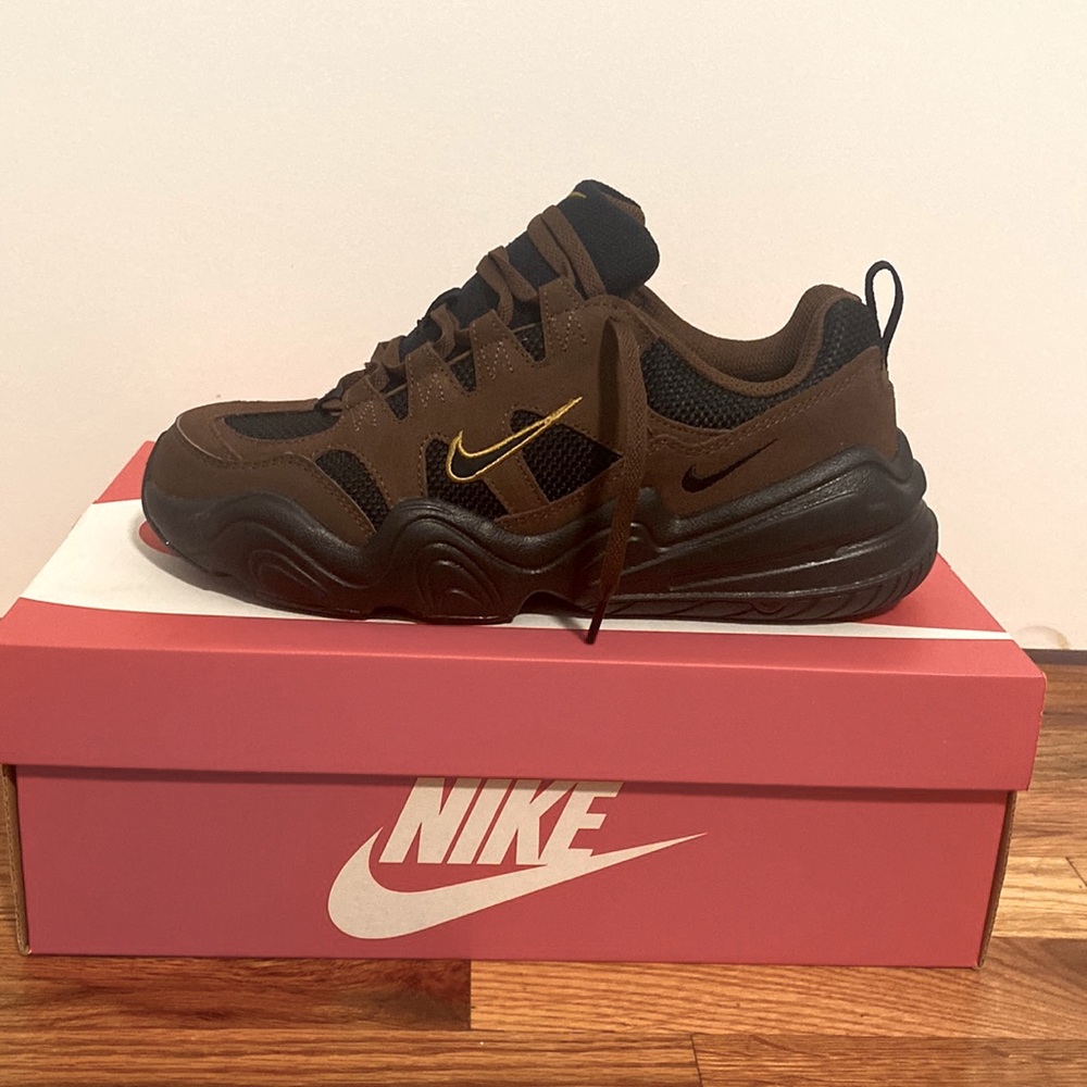 Nike Tech Hera